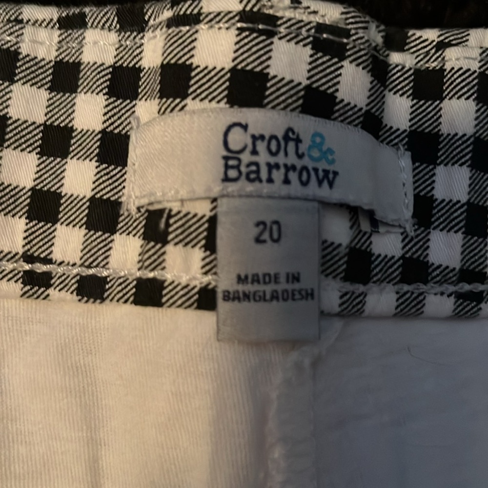 Black and white check skort, like new! - Picture 4 of 4
